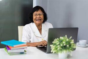 Still-working-after-age-70_5