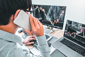 stock market investment swings